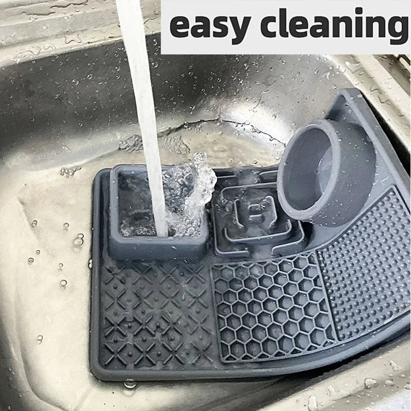 Slow Feeder Dog Bowl with Lick Mat & Suction Cups – Anxiety Relief for Dogs & Cats